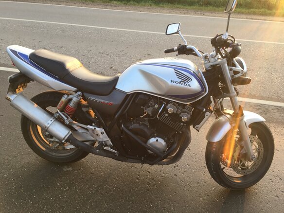 2002 Honda CB 400 Super Four, серебристый