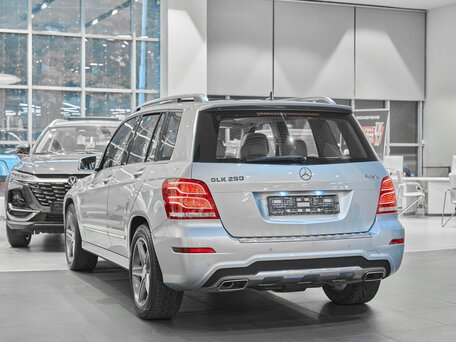 2014 Mercedes-Benz GLK-Класс 250 I (X204) Рестайлинг, серебристый, 1699000 рублей, вид 4