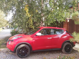 2018 Nissan Juke I Рестайлинг, красный, 1350000 рублей, вид 4