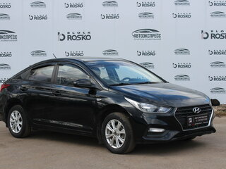 2018 Hyundai Solaris II, чёрный, 940000 рублей, вид 3