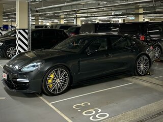 2017 Porsche Panamera Turbo Executive II, серый, 10800000 рублей, вид 2