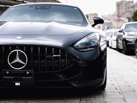 2025 Mercedes-Benz AMG GT 63 S E Performance II, чёрный, 27900000 рублей, вид 4