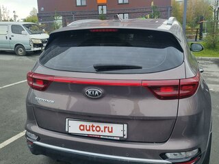 2020 Kia Sportage IV Рестайлинг, серый, 2550000 рублей, вид 3