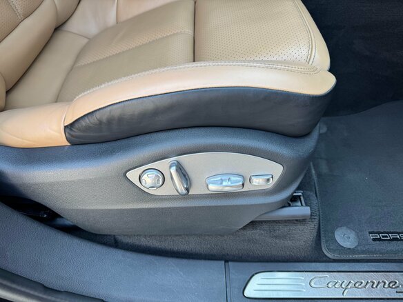 2015 Porsche Cayenne S II Рестайлинг (958), чёрный, 3790000 рублей - вид 34