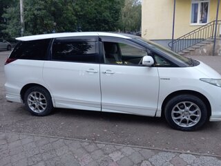 2008 Toyota Estima III, белый, 1500000 рублей, вид 4
