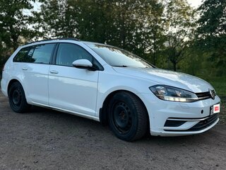 2018 Volkswagen Golf VII Рестайлинг, белый, 1250000 рублей, вид 3