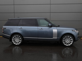 2018 Land Rover Range Rover IV Рестайлинг, голубой, 6549000 рублей, вид 4