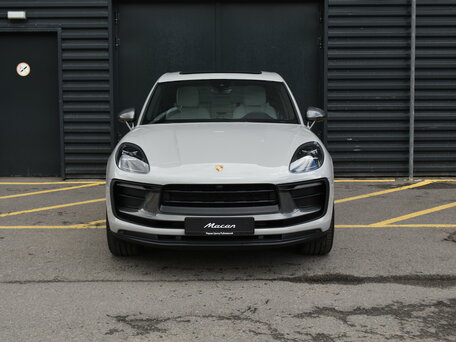 2026 Porsche Macan I Рестайлинг 2, серый, 14390000 рублей, вид 2