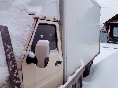 1992 Iveco Daily, бежевый, 600000 рублей, вид 3
