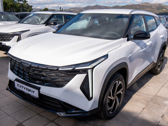 2025 Geely Cityray, белый, 3219990 рублей - вид 2