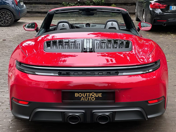 2025 Porsche 911 Carrera 4 GTS VIII (992) Рестайлинг, красный, 27560000 рублей - вид 10