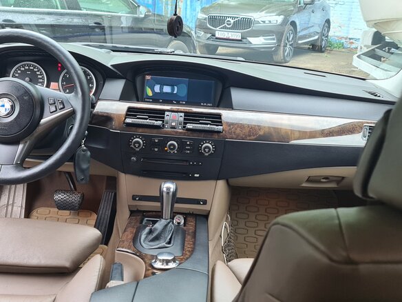 2004 BMW 5 серии 530i V (E60/E61), коричневый, 950000 рублей - вид 12
