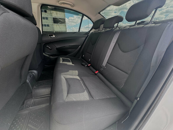 2014 Peugeot 408 I, белый - вид 16