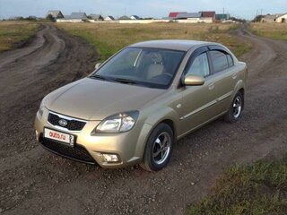 2010 Kia Rio II Рестайлинг, бежевый, 617000 рублей, вид 1