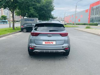 2020 Kia Sportage IV Рестайлинг, серебристый, 2550000 рублей, вид 5