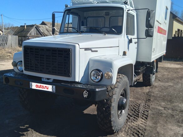 2006 ГАЗ 3308, белый, 2050000 рублей