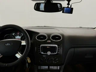 2008 Ford Focus II Рестайлинг, серый, 535000 рублей, вид 5