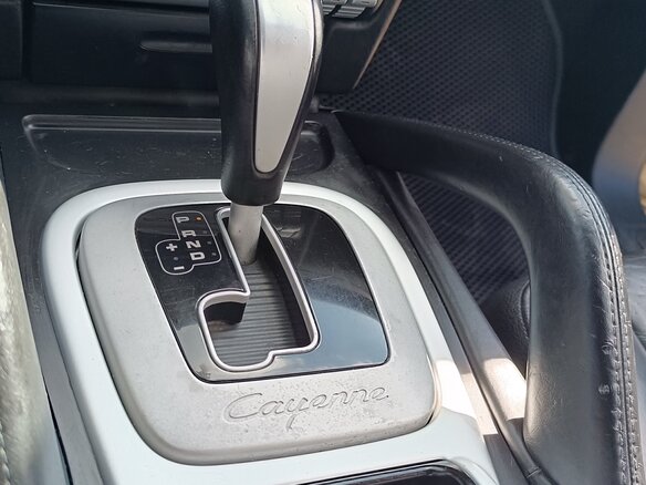 2003 Porsche Cayenne S I (955), серебристый, 780000 рублей - вид 4
