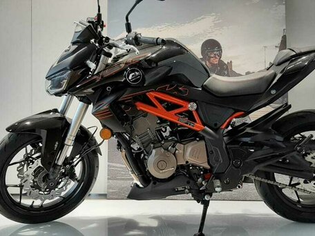 2025 QJMotor SRK 400, чёрный, 499000 рублей, вид 5
