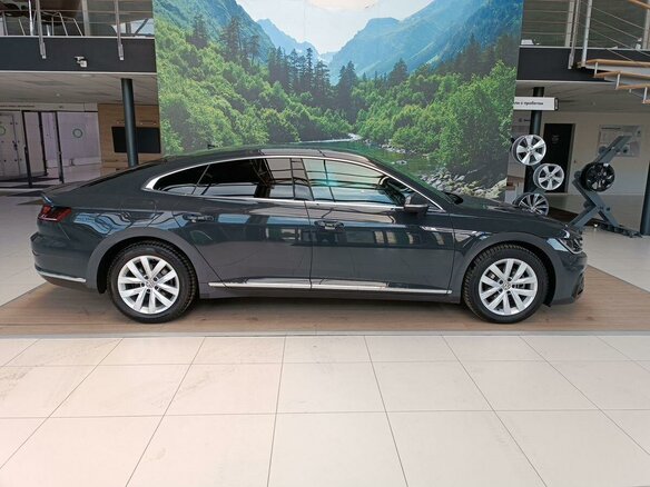 2020 Volkswagen Arteon I, серый, 3100000 рублей - вид 13