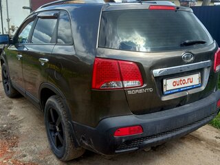 2010 Kia Sorento II, золотистый, 750000 рублей, вид 4