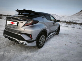2019 Toyota C-HR I Рестайлинг, серебристый, 2450000 рублей, вид 5