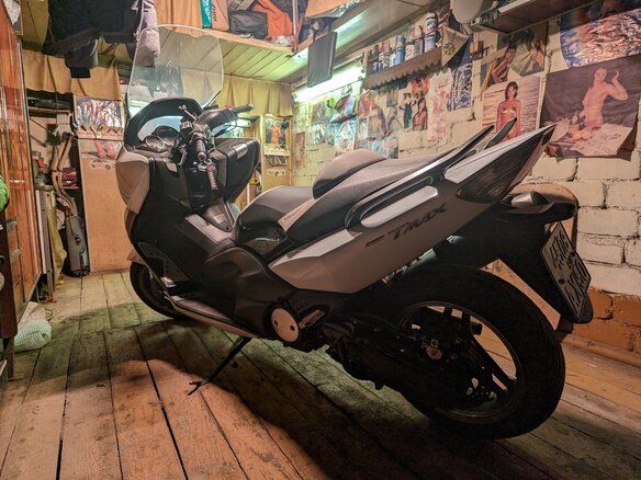 2010 Yamaha TMAX, белый, 450000 рублей - вид 17