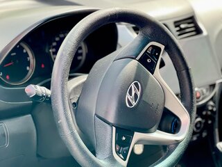 2015 Hyundai Solaris I Рестайлинг, белый, 1159000 рублей, вид 4