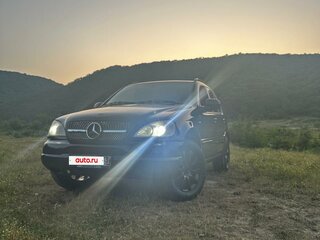 2000 Mercedes-Benz M-Класс 320 I (W163), чёрный, 519000 рублей, вид 4