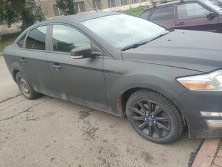 2013 Ford Mondeo IV Рестайлинг, чёрный, 800000 рублей, вид 3
