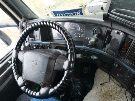 2007 Volvo FM, белый, 1350000 рублей, вид 2