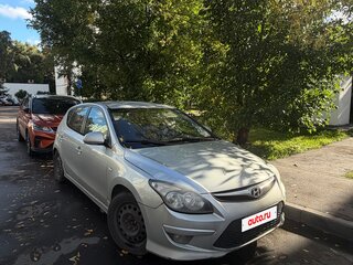 2011 Hyundai i30 I Рестайлинг, серебристый, 550000 рублей, вид 2