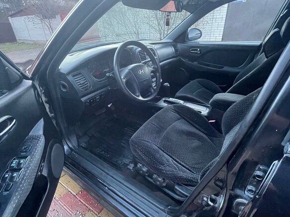 2008 Hyundai Sonata ТагАЗ IV (EF) Рестайлинг, чёрный, 700000 рублей - вид 6