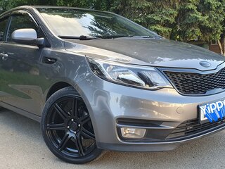 2015 Kia Rio III Рестайлинг, серый, 880000 рублей, вид 1