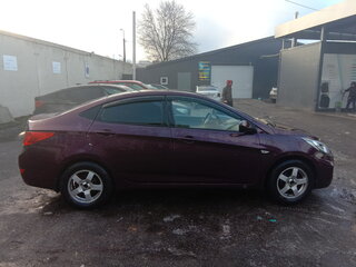2011 Hyundai Solaris I, фиолетовый, 715000 рублей, вид 3