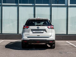 2017 Nissan X-Trail III, белый, 1790000 рублей, вид 4