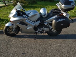 2003 Honda VFR 800, серебристый, 440000 рублей, вид 3