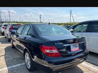 2011 Mercedes-Benz C-Класс 200 III (W204) Рестайлинг, чёрный, 1550000 рублей, вид 3