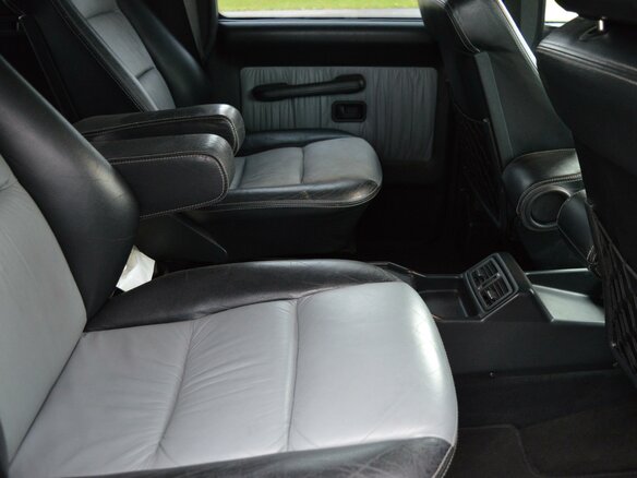 2001 Mercedes-Benz G-Класс 500 II (W463), чёрный - вид 11