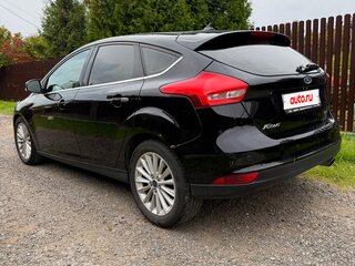 2017 Ford Focus III Рестайлинг, чёрный, 1050000 рублей, вид 5