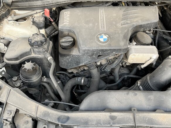 2013 BMW X1 20i I (E84) Рестайлинг, белый, 1285000 рублей - вид 6
