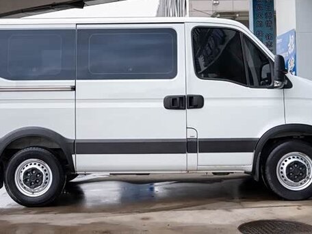2023 Iveco Daily, белый, 1980000 рублей, вид 3