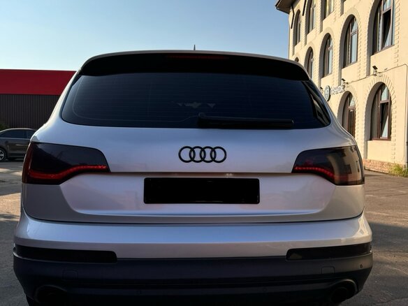 2009 Audi Q7 I (4L) Рестайлинг, серебристый, 1800000 рублей - вид 3