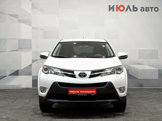 2014 Toyota RAV4 IV (XA40), белый, 1650000 рублей, вид 2
