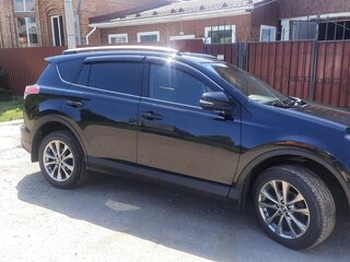 2015 Toyota RAV4 IV (XA40) Рестайлинг, чёрный, 2400000 рублей, вид 3