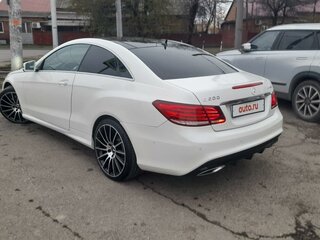 2013 Mercedes-Benz E-Класс 200 IV (W212, S212, C207) Рестайлинг, белый, 1999999 рублей, вид 4