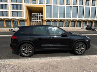 2012 Porsche Cayenne Diesel II (958), чёрный, 2120000 рублей, вид 2