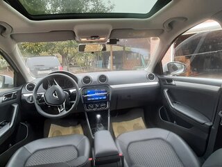 2023 Jetta VA3, серый, 1800000 рублей, вид 5