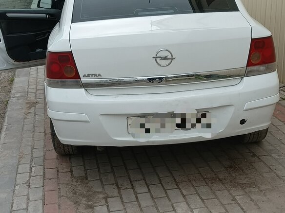 2011 Opel Astra H Рестайлинг, белый, 450000 рублей - вид 6