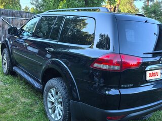 2015 Mitsubishi Pajero Sport II Рестайлинг, чёрный, 1970000 рублей, вид 5